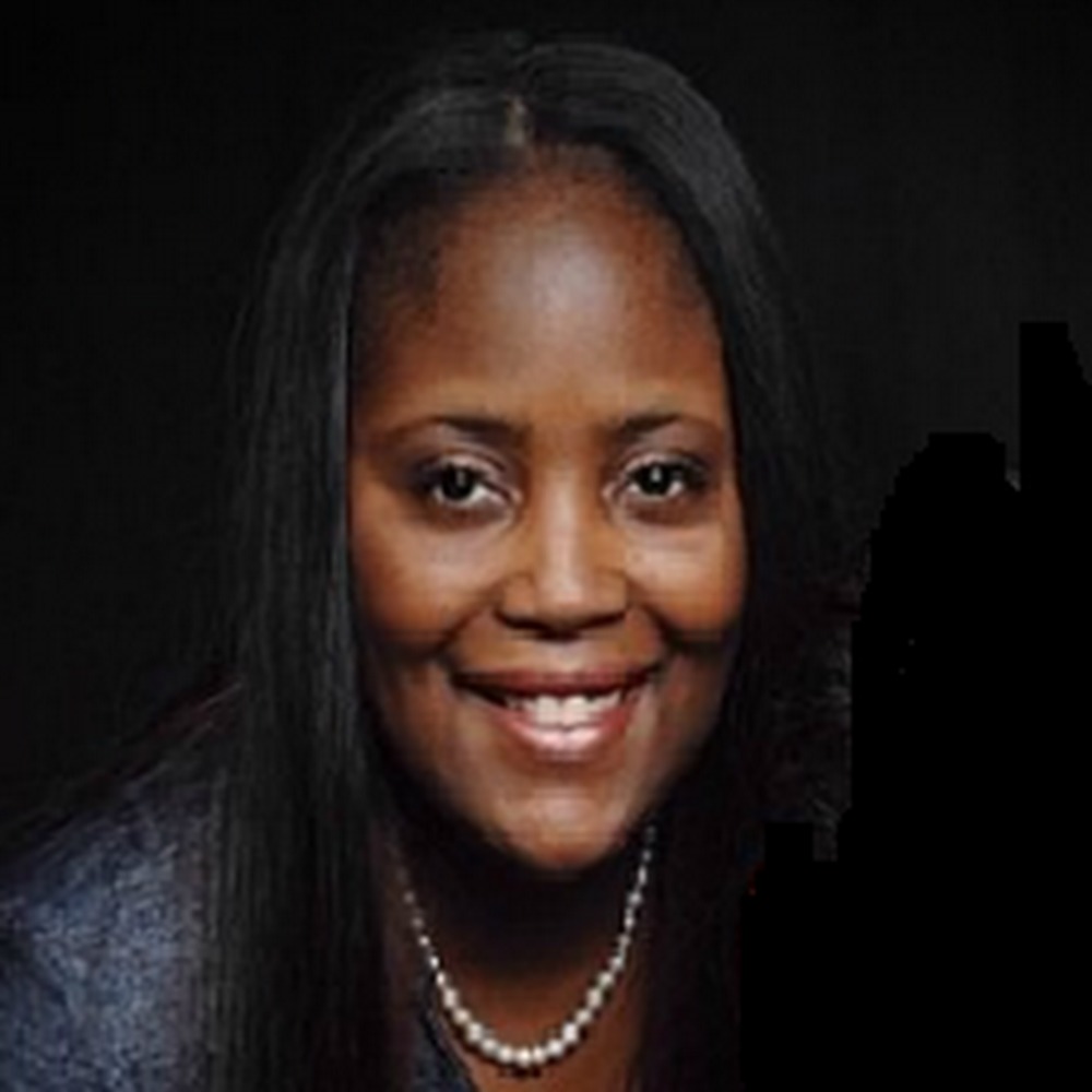 Meet your Posher, Noelle